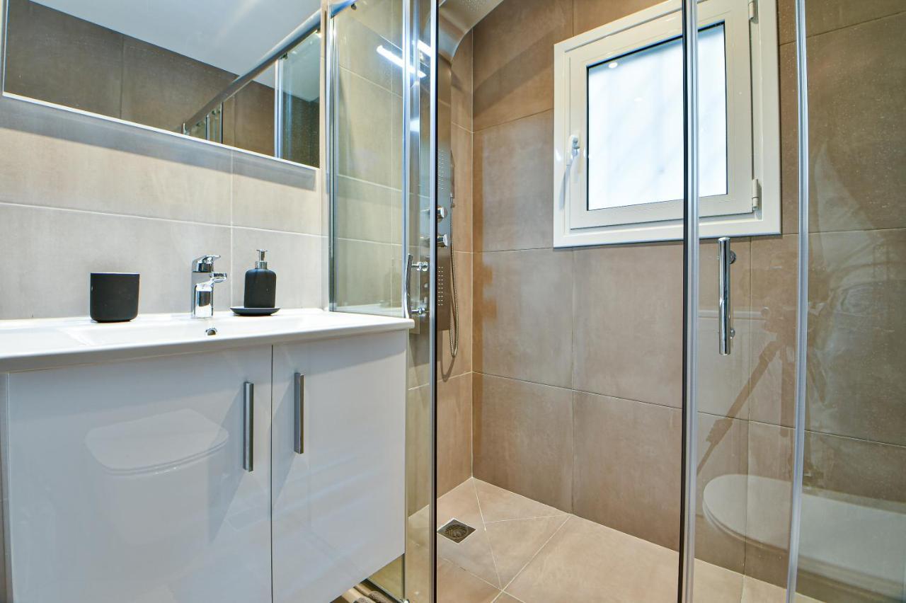 Boutique77 Luxury Apartment Афіни Екстер'єр фото