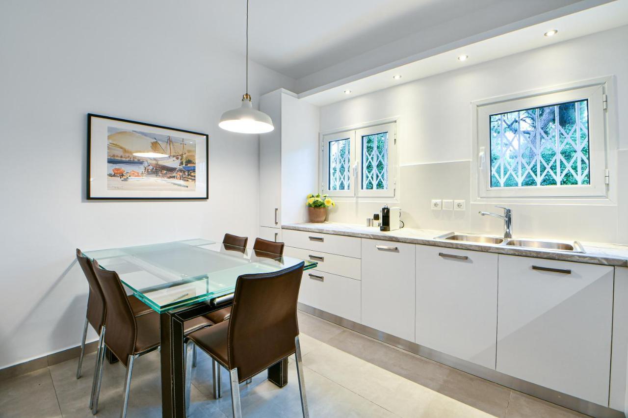 Boutique77 Luxury Apartment Афіни Екстер'єр фото