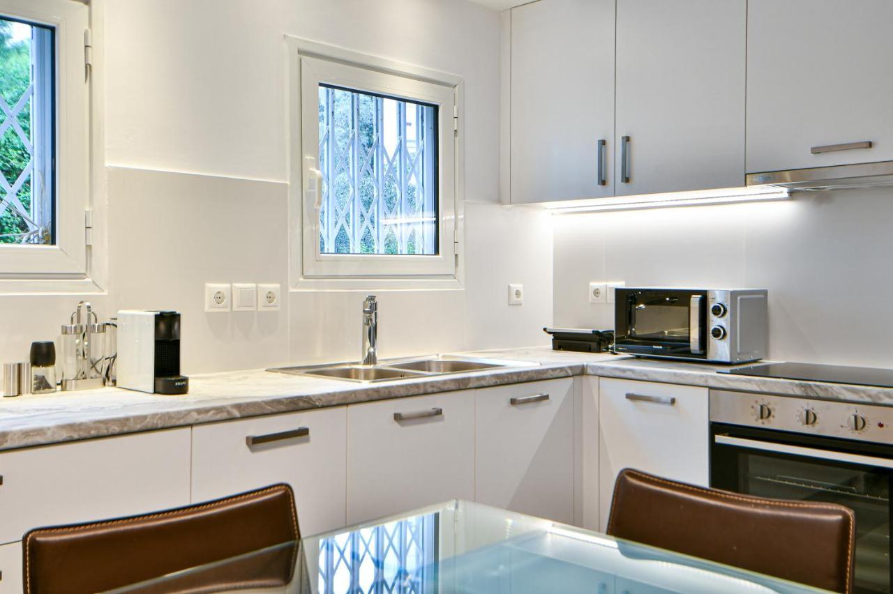 Boutique77 Luxury Apartment Афіни Екстер'єр фото