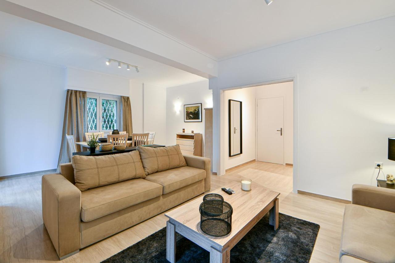 Boutique77 Luxury Apartment Афіни Екстер'єр фото