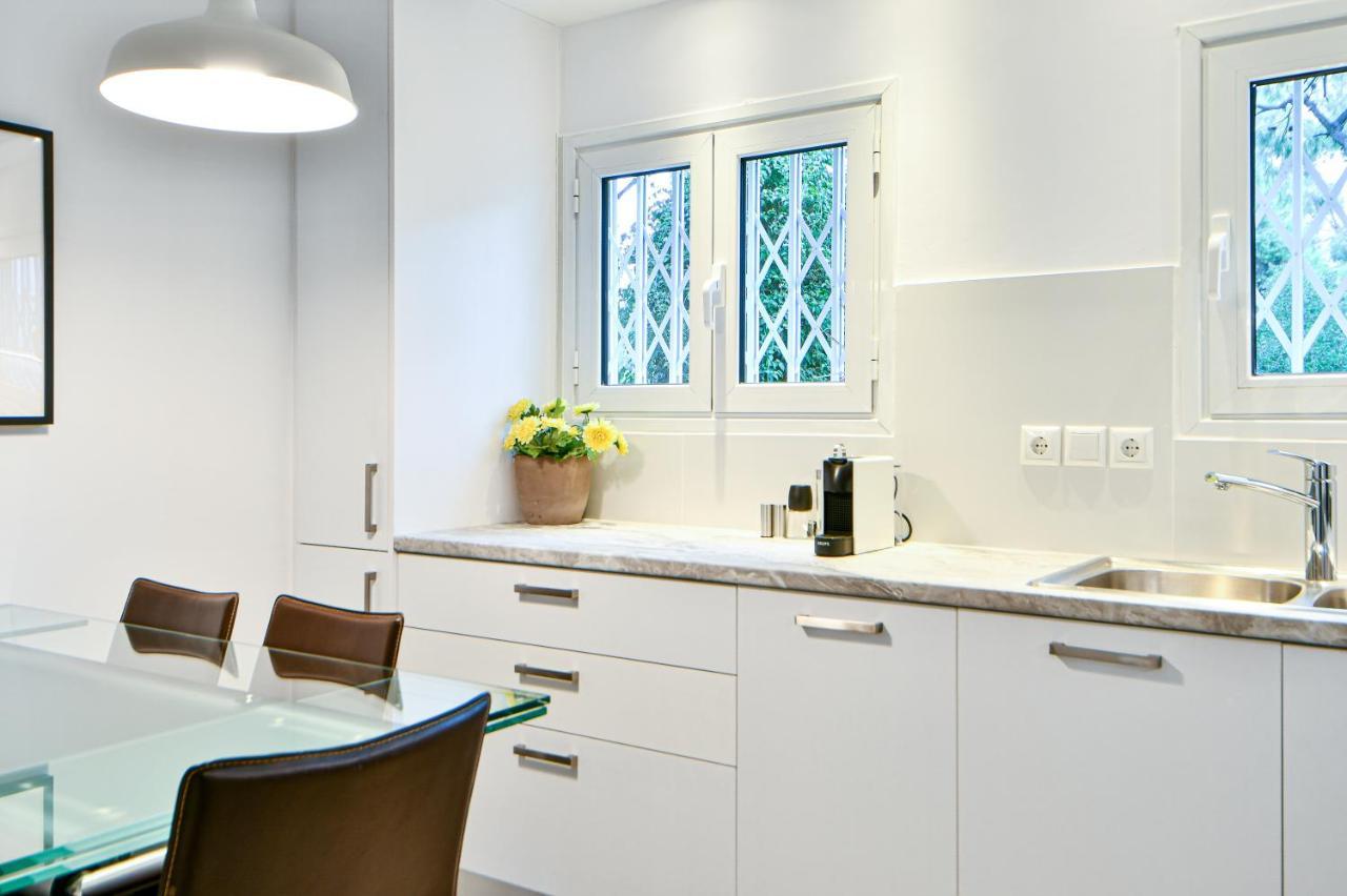 Boutique77 Luxury Apartment Афіни Екстер'єр фото