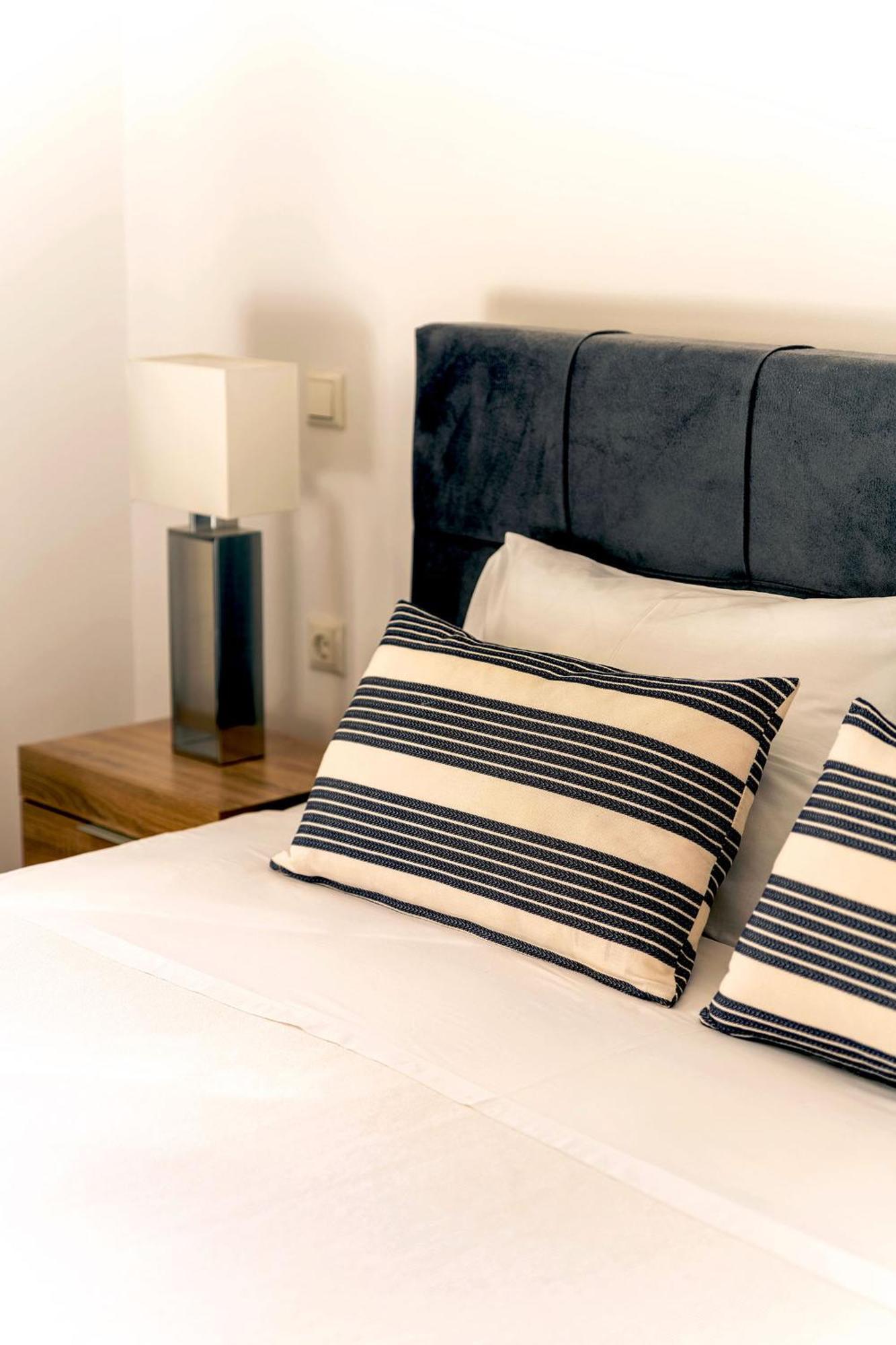 Boutique77 Luxury Apartment Афіни Екстер'єр фото